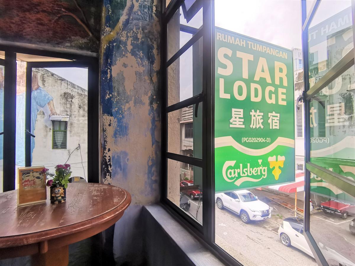 Star Lodge George Town Bagian luar foto